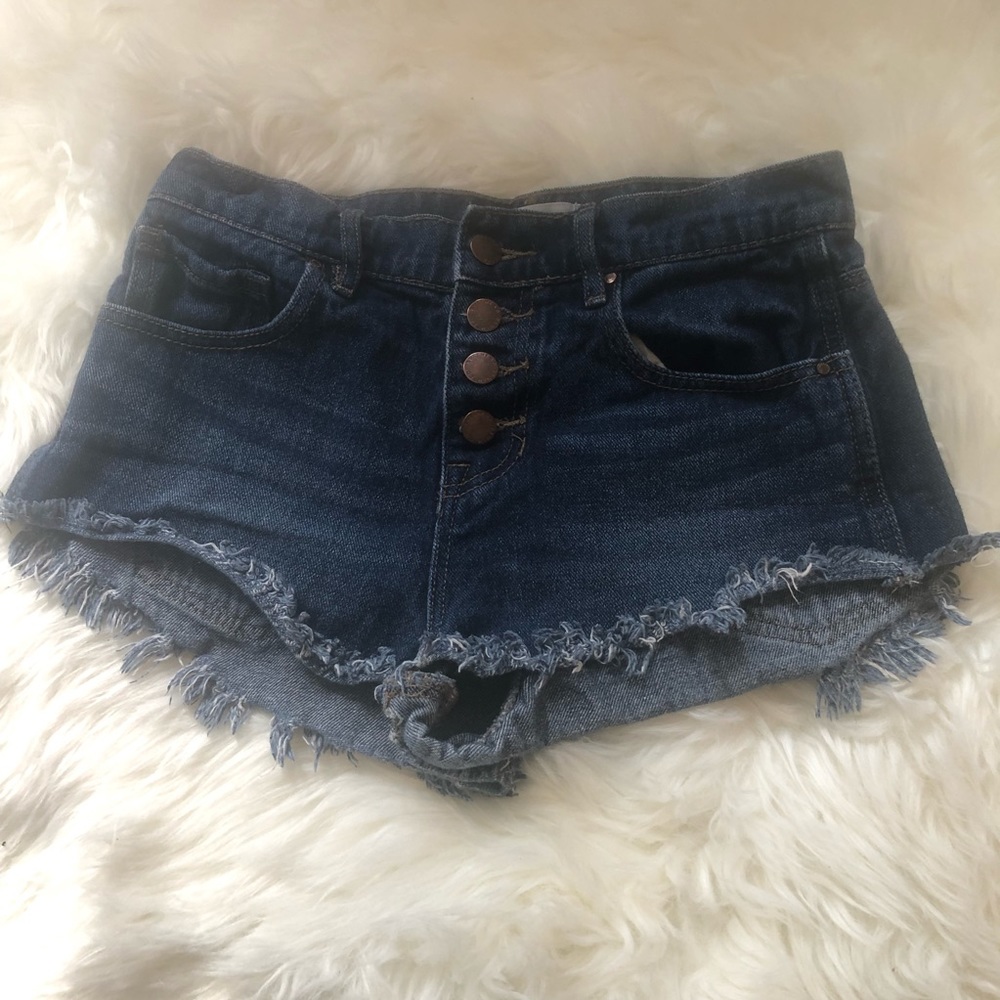 Bullhead rawhem cutoff Jean shorts